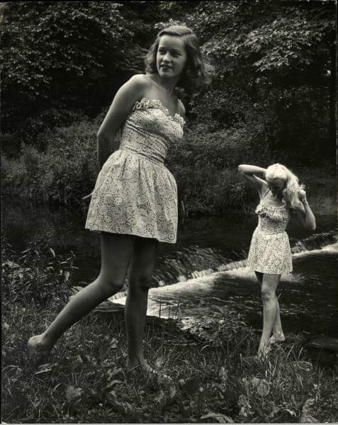 Отдыхающие девушки