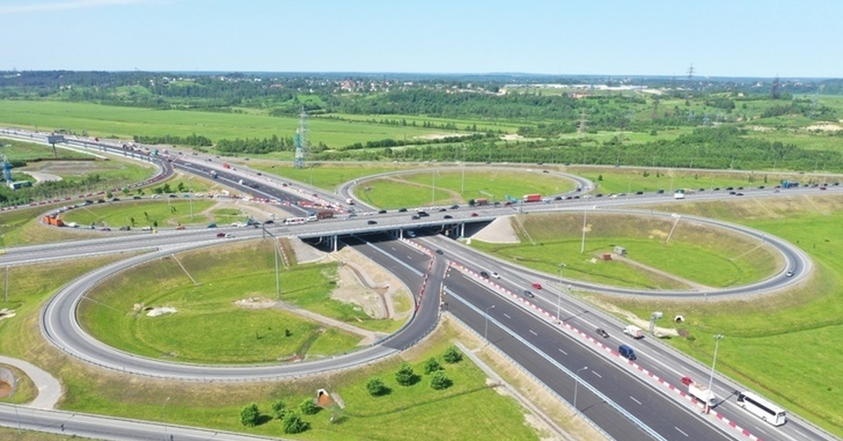 Дорога санкт петербург. КАД Санкт-Петербург. Санкт-Петербургская Кольцевая автодорога. Автомагистраль КАД Петербург. Пулковская транспортная развязка, Санкт-Петербург.