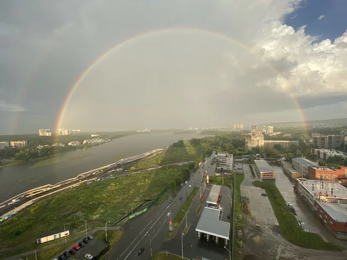 Portal after a thunderstorm - My, Rainbow, Yekaterinburg, Langoliers