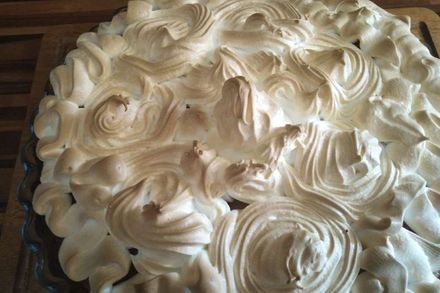 Pie with plums and meringue - My, Pie, Bakery products, Sweets, Dessert, Recipe, Food, Cooking, Dish, Longpost