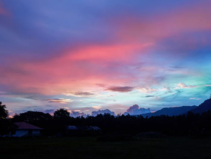 Cambodia. Sunset with a pink cloud and greenery... - My, Sunset, Cambodia, Sky