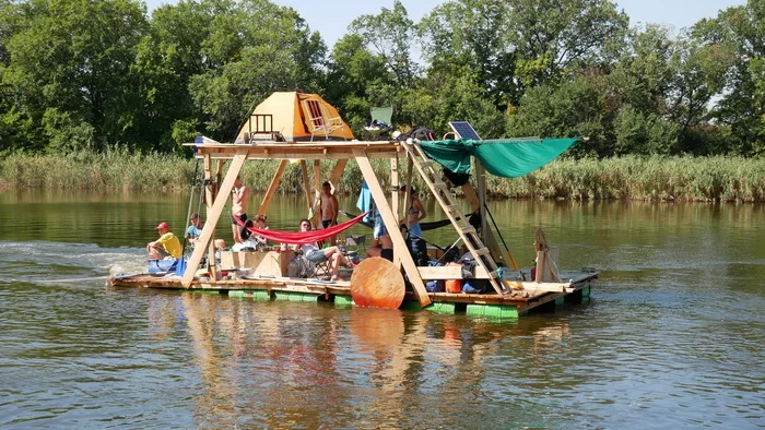 Getting ready for a rafting trip on a 3-deck raft - My, Raft, Alloy, Dream, River, Solar energy, Longpost