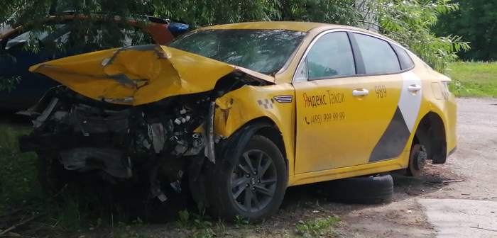 Maybe someone lost it? - My, Yandex Taxi, Yandex., Road accident, Longpost