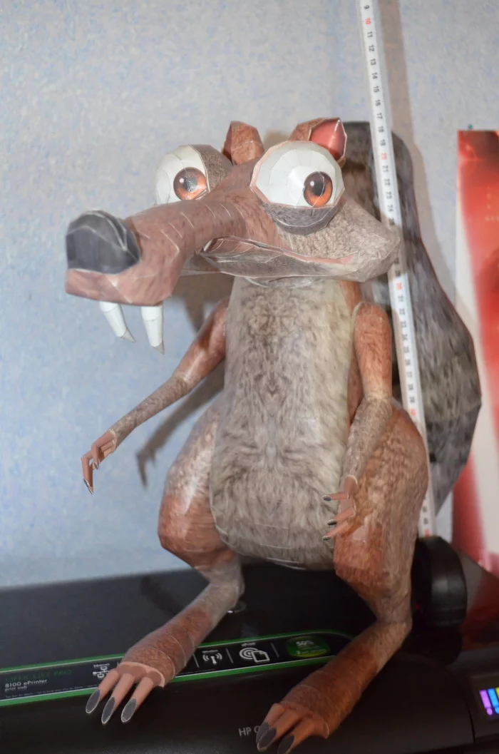 Scrat саблезубая крысобелка - Моё, Papercraft, Скрэт, Мультфильмы, Своими руками, Бумажный моделизм, Ледниковый период, Длиннопост, Рукоделие с процессом, Ледниковый период (мультфильм)