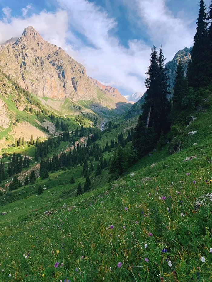 Tuyuk-Su tract / Almaty, Kazakhstan - My, The mountains, Road, Morning, Summer, The photo, Kazakhstan, Landscape, Nature