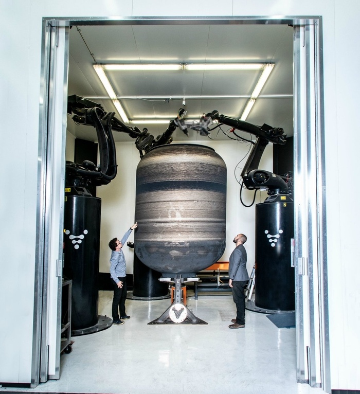   - SpaceX      Relativity Space SpaceX, Relativity Space, ,  , 