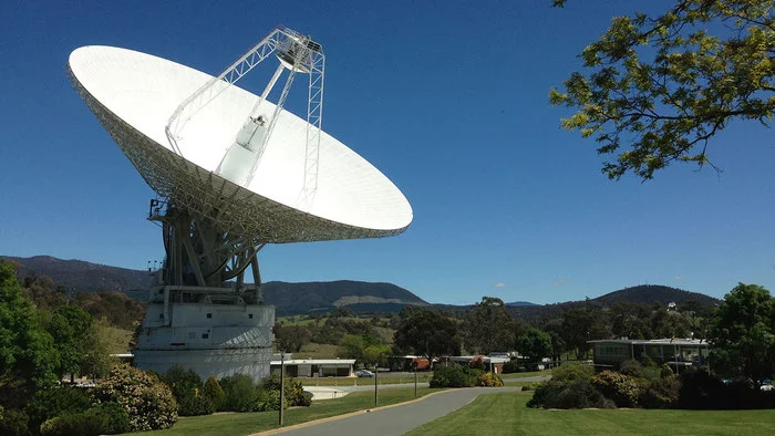 Repair of NASA's Deep Space Communications antenna is progressing according to plan - Cosmonautics, Voyager 2, NASA, Artemis (space program), Perseverance, Longpost