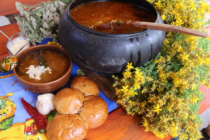   (Chernigov Borsch)   ,        