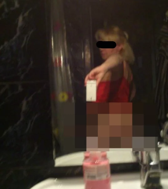 The wife found an intimate photo of another woman on her husband’s phone and “took revenge.” Now she's facing time - Female revenge, Longpost, Revenge, Treason, Mistress