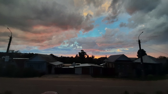 Sunset after a thunderstorm - My, Photo on sneaker, Sunset, Clouds, Longpost