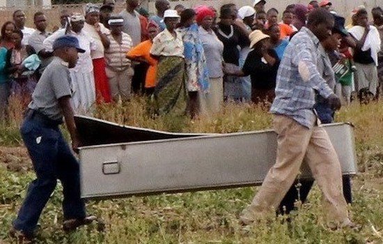 Woman resurrected twice at her funeral - news, Zombie, Funeral, Resurrection