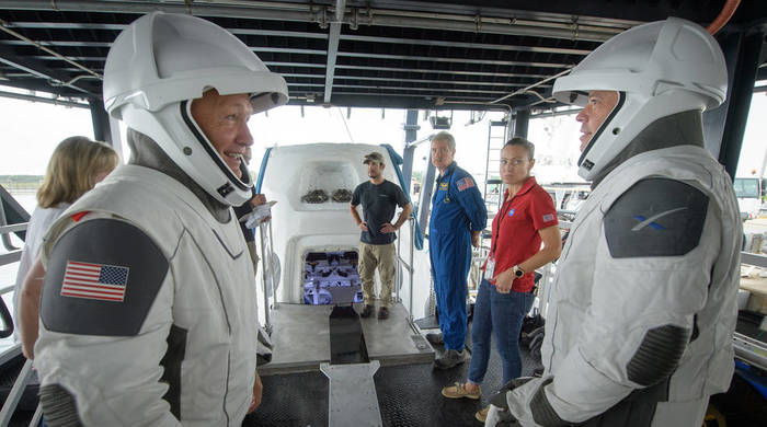  10 ,      Nasa SpaceX Demo-2 NASA,  , , SpaceX, , , , 