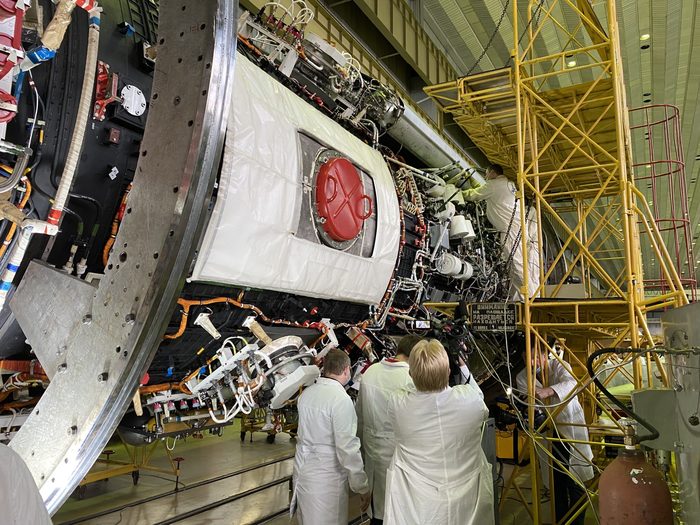 Вывоз МЛМ «Наука» в Центре им. М.В. Хруничева Космос, Роскосмос, Центр Хруничева, Протон-М, Видео, Длиннопост