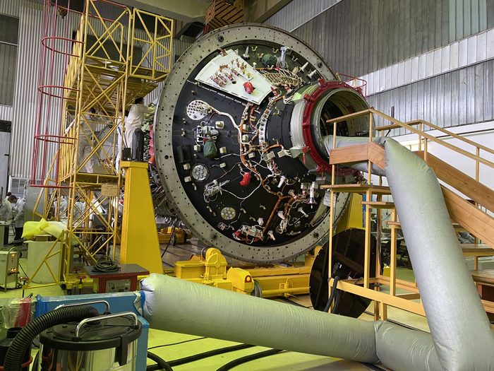 Вывоз МЛМ «Наука» в Центре им. М.В. Хруничева Космос, Роскосмос, Центр Хруничева, Протон-М, Видео, Длиннопост