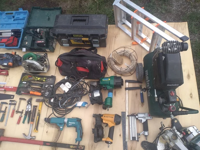 All you need is a circular saw and a hammer, they said. (Minimum set of tools for frame construction) - My, Building, Frame house, Longpost