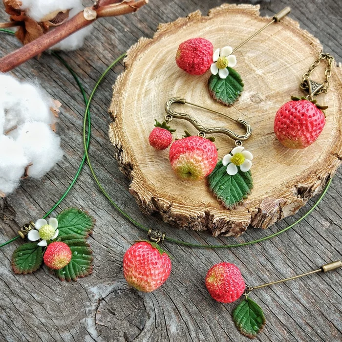 polymer strawberry - My, Strawberry, Polymer clay, Needlework without process, Creation, Longpost, Strawberry plant, Strawberry (plant)