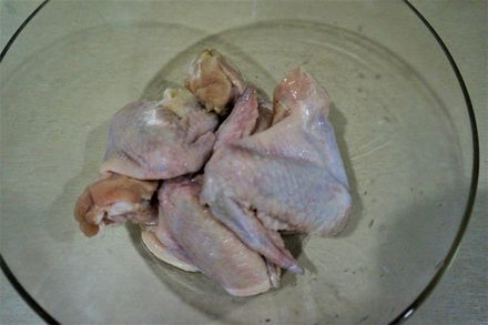 Куриные крылышки в соево-горчичном соусе