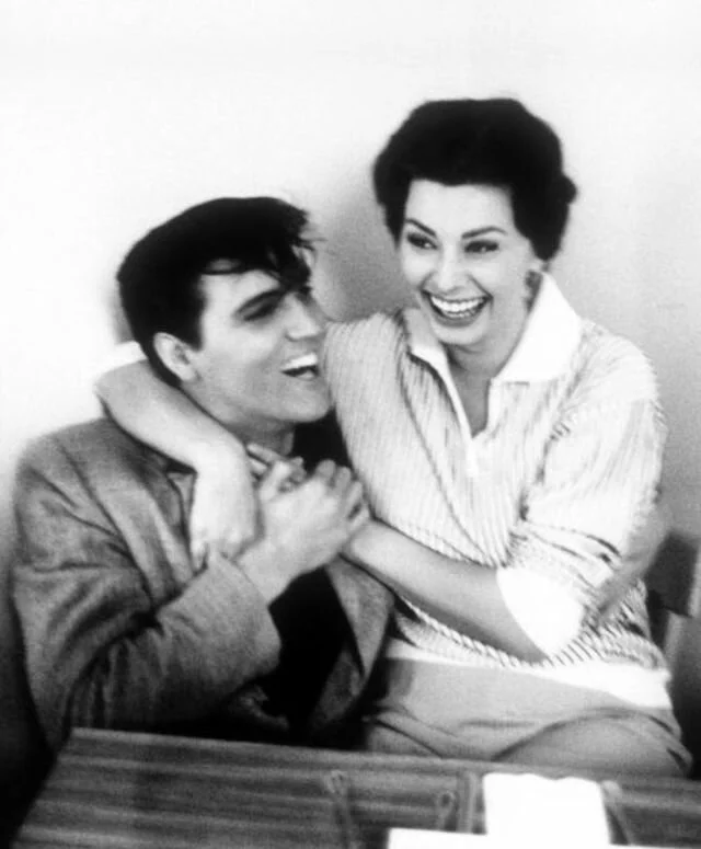 King and Diva: a chance meeting of two stars - Actors and actresses, Elvis Presley, Sophia Loren, Meeting, Old photo, Longpost