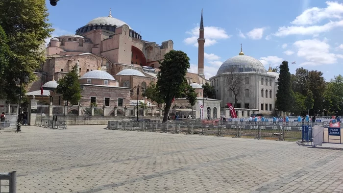 Hagia Sophia is now a mosque - My, Mosque, Istanbul, Interesting, Таймлапс, Travels, Video, Longpost, Saint Sophie Cathedral
