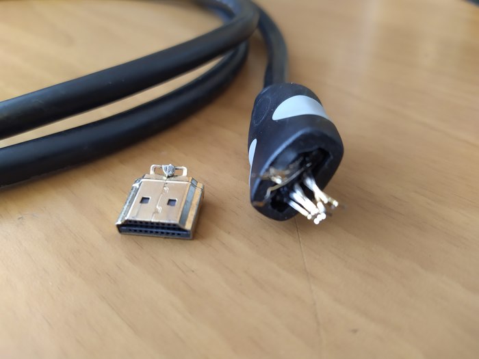 Мама и HDMI - Моё, Hdmi, Мама, Глупость