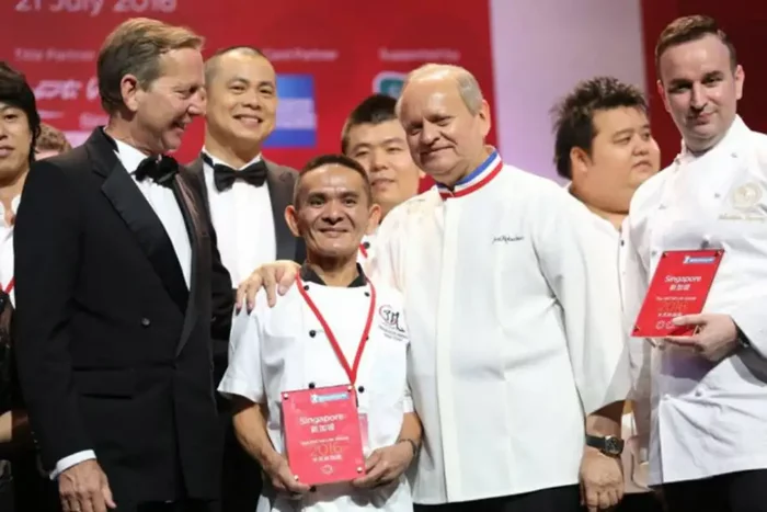 How a Singaporean street food vendor earned a Michelin star - Cooking, Rating, A restaurant, Restaurants around the world, Singapore, Interesting, Longpost, Street food, Michelin stars