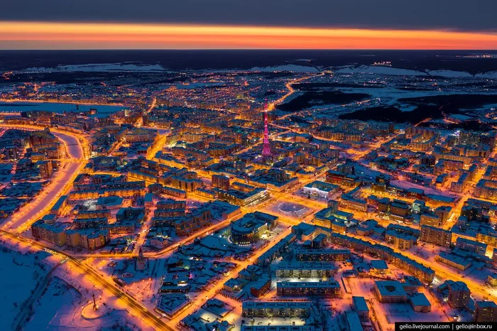 Yakutsk is the largest city on the planet, located on a layer of permafrost - Russia, Cities of Russia, Yakutia, Town, Yakutsk, Interesting, The photo, Longpost