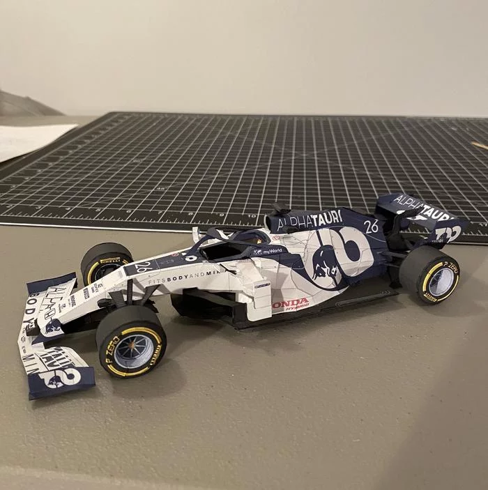 Daniil Kvyat's Formula 1 car made of paper (assembly instructions included) - The photo, Formula 1, Auto, Race, Scale model, Paper products, Instructions, Reddit