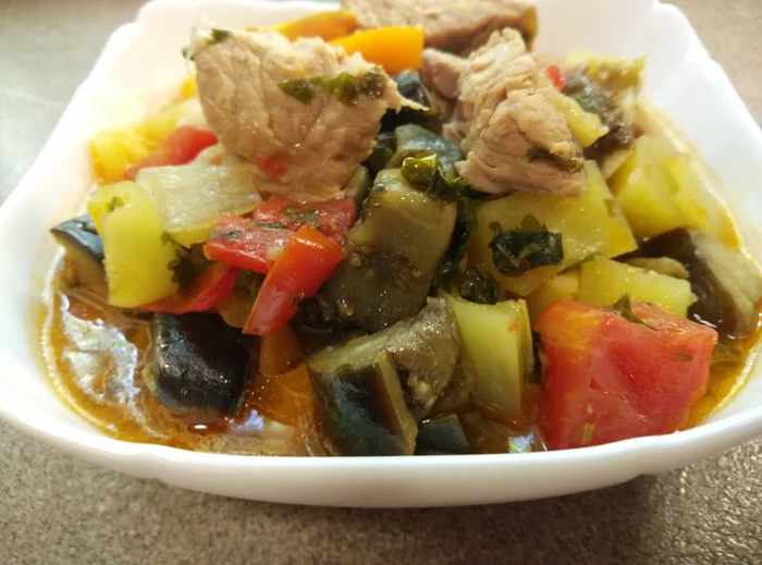 Vegetables with meat - My, Meat, Vegetables, Stew, Video, Recipe, Chanakhi, Food, Cooking, Video recipe