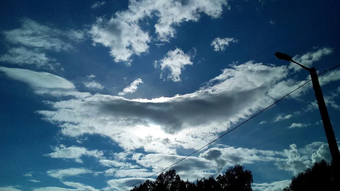 Heavenly smile of the Cheshire cat - My, The photo, Smile, Clouds