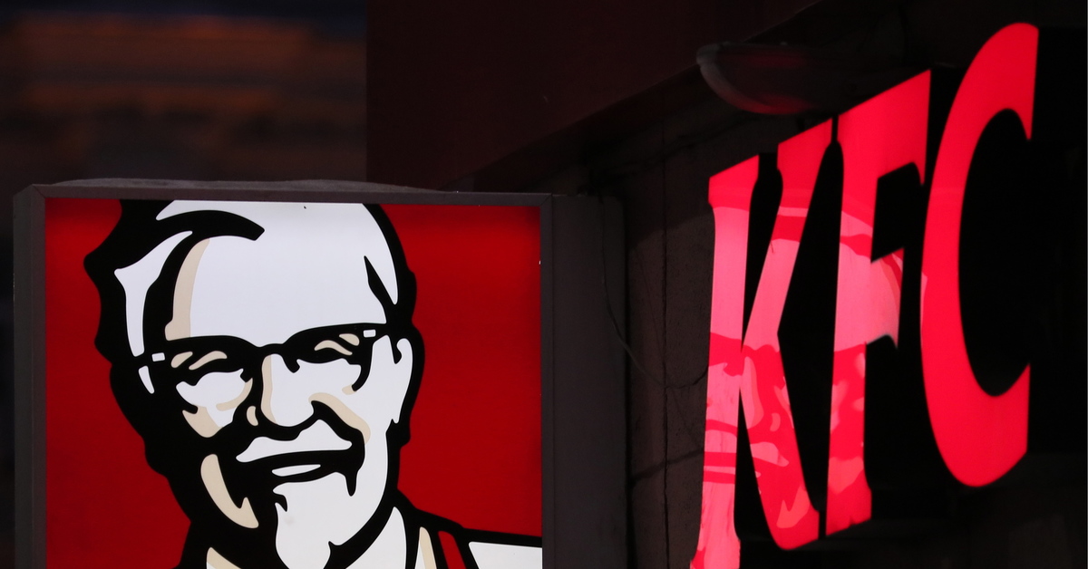 Эй кей. KFC Россия. KFC донаты. KFC раша. KFC реклама.