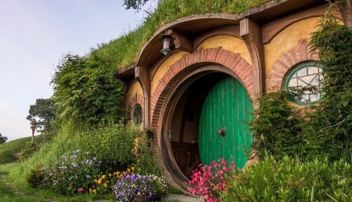 Когда посмотрел весь свой Youtube, и сдуру ломанулся в тренды