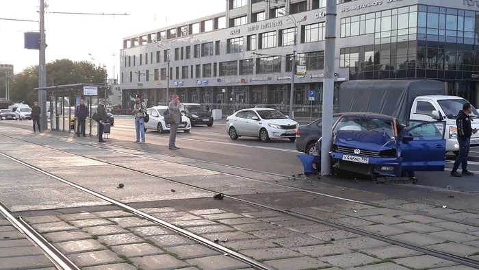 Someone was unlucky this morning - My, Stop, Crash, Moscow, Longpost