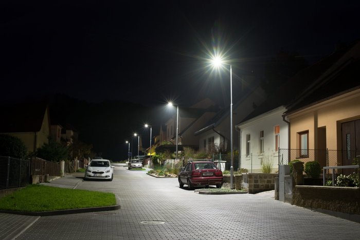 Residents of a city in England lost sleep due to street lamps - news, England, Great Britain, London, Beautification, Lamp, Light, Negative, Inhabitants, Local, Dream, Town, Electricity, District, Insomnia, Lighting, Locals, Deprivation, Society, Longpost