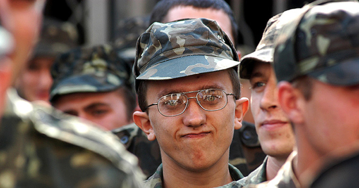 вооруженные зрением. Military night vision. тепловизор ночного видения военный. прибор ночного видения нашлемные нато. джозеф гордон-левитт сноуден.