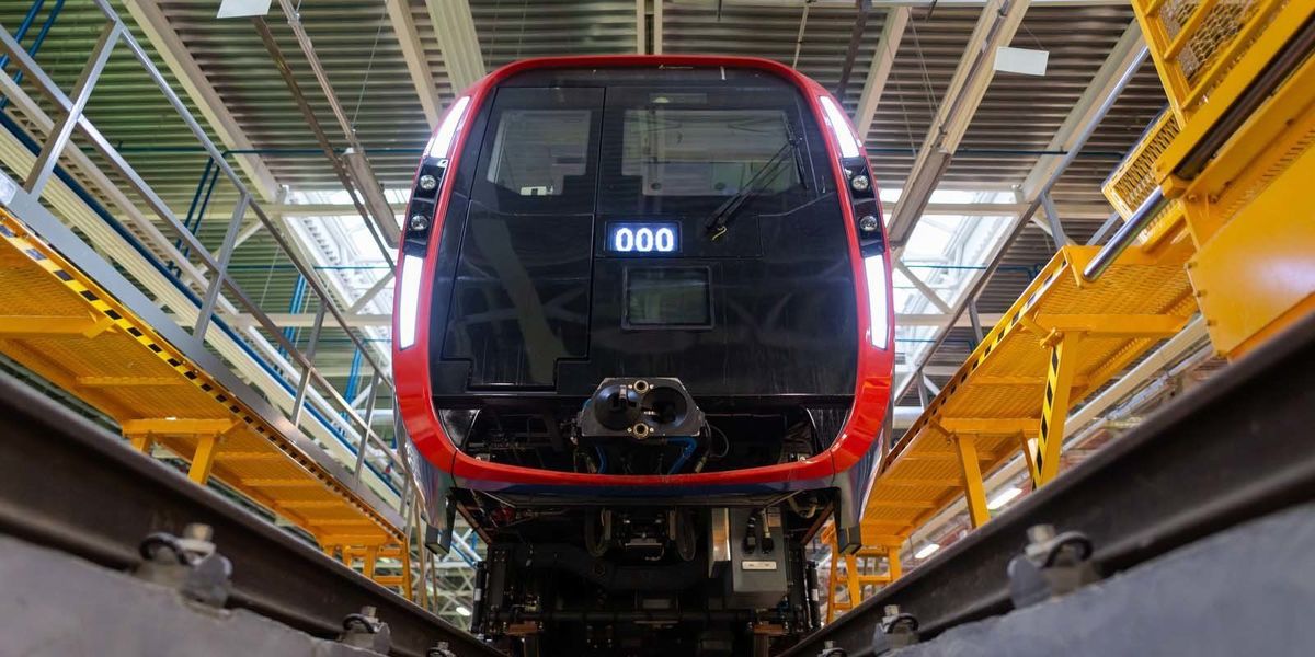 Поезд москва 2024. Москва 2020 электродепо Митино. Hyundai Rotem h10 поезд метро. Москва 2020 Train. Москва 2020 поезд метро кабина.