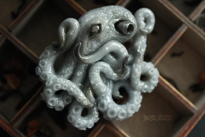 Brooch made of polymer clay - My, Polymer clay, Bijouterie, Brooch, Octopus, Needlework without process