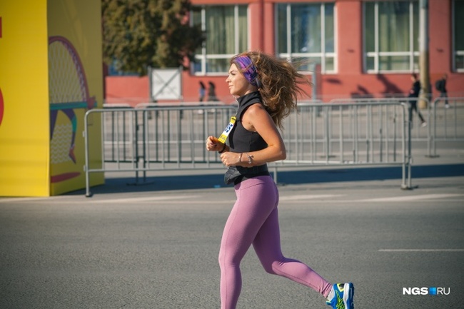 Girls from Raevich's Siberian Half Marathon - Siberia, Novosibirsk, Girls, The race, Half marathon, Sport, Longpost