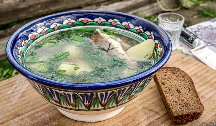 Obdorskaya fish soup made from whitefish and grayling with vodka. - Food, Ear, Video recipe, League of Cooking, Cooking, Recipe, Muksun, Grayling, Video, Longpost