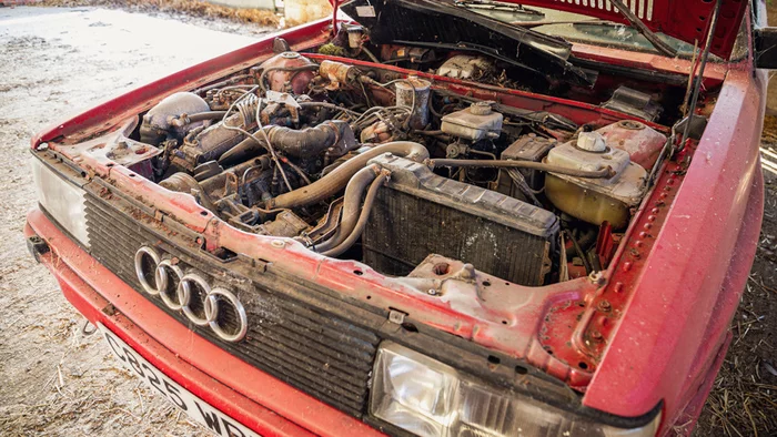 В продаже Audi quattro 1985 года, который 25 лет простоял в обычном сарае на ферме! Audi, Легенда, Находка, Сарай, Авто, История, Длиннопост