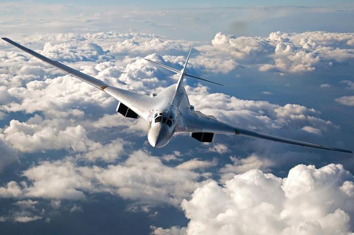 Russian Tu-160s set a new world record for flight range - Tu-160, Record, Flight, , , Politics, Aviation, Bomber