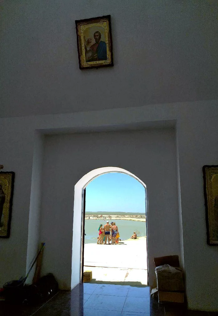 Happiness is outside the door - My, Paradise, Sea, Church, Relaxation, Exit, Mobile photography