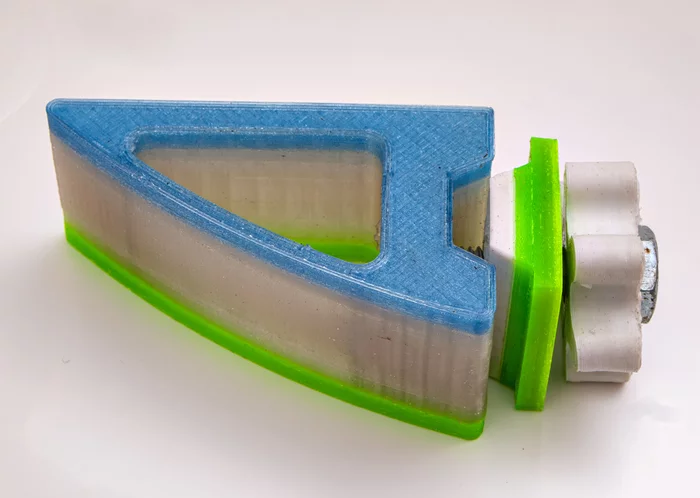 A machine for making plastic for a 3D printer from plastic bottles. Sent by a reader in a comment to my article - 3D printer, 3D печать, With your own hands, Needlework without process, Plastic, Filament, PET, Plastic bottles, Machine, Extruder, Longpost