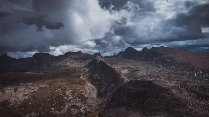 Flying over the Eastern Sayan Mountains - My, Ergaki, The mountains, Quadcopter, Dji, Nature