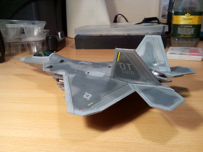 Lockheed-Martin F-22A Raptor, Hobby Boss, 1/72. Çàìåòêè ïî ñáîðêå Ñòåíäîâûé ìîäåëèçì, Ñáîðíàÿ ìîäåëü, Õîááè, Ñáîðêà, Àýðîãðàôèÿ, Ðóêîäåëèå ñ ïðîöåññîì, Àâèàöèÿ, Èñòðåáèòåëü, Äëèííîïîñò