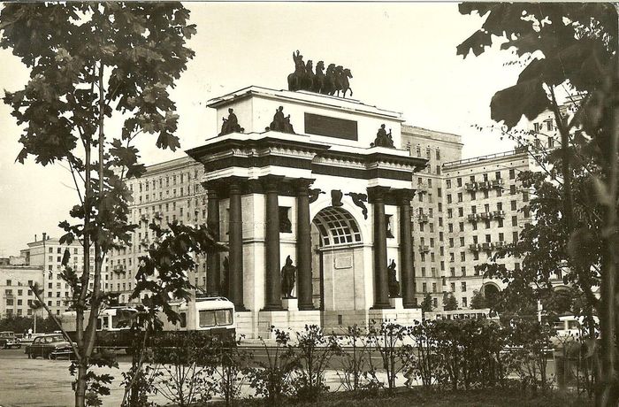 Арка на московских воротах чему посвящена. 160207014612458013. Арка на московских воротах чему посвящена фото. Арка на московских воротах чему посвящена-160207014612458013. картинка Арка на московских воротах чему посвящена. картинка 160207014612458013.