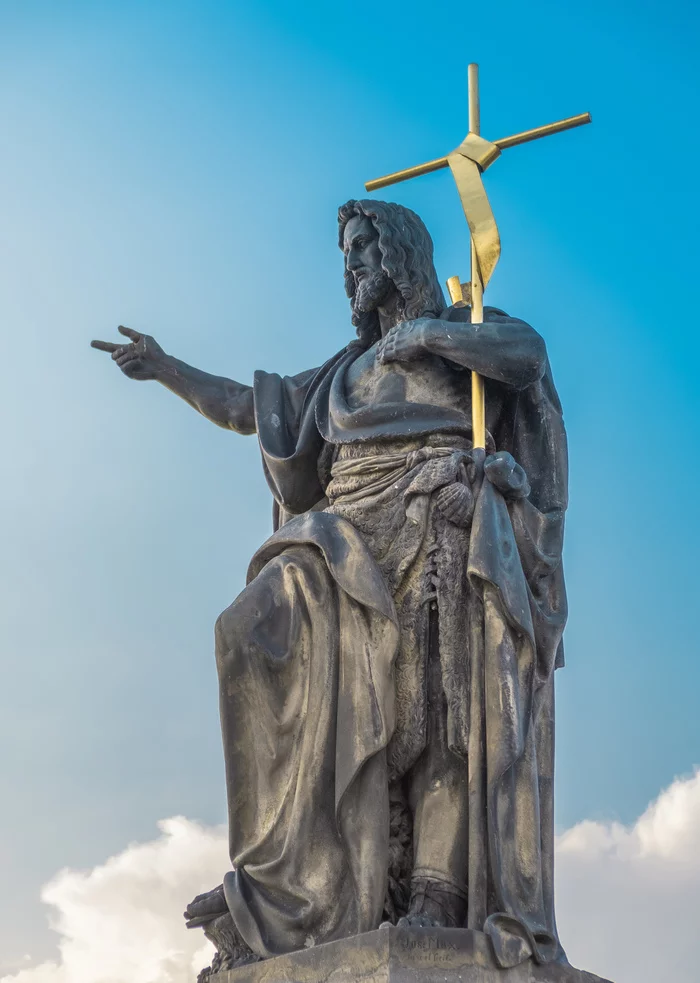 Charles Bridge statues - My, The photo, Sculpture, Fujifilm, The Charles Bridge, Prague, Longpost