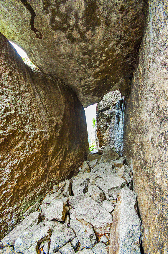 Mysterious corridor in front of the waterfall - My, Ergaki, Travels, Landscape, Photo tour, Waterfall, Wild tourism, Holidays in Russia, Leisure, Longpost