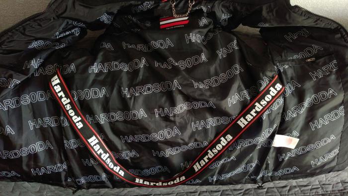 Что за пояс в современных жилетах?