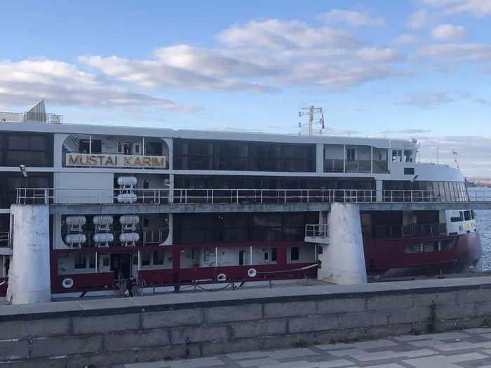 Parking of the motor ship Mustai Karim in the port of Samara on October 22, 2020 - My, Mustai Karim, Volga, Samara, Video, Longpost, Volga river