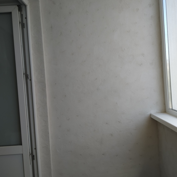 Lodžie z ženských rukou Rekonstrukce bytu, Zateplení lodžie, Dlouhý sloup